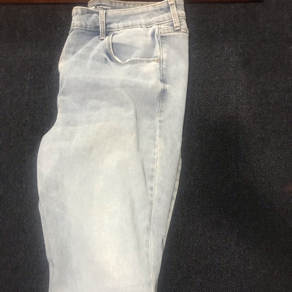 Light wash jeans